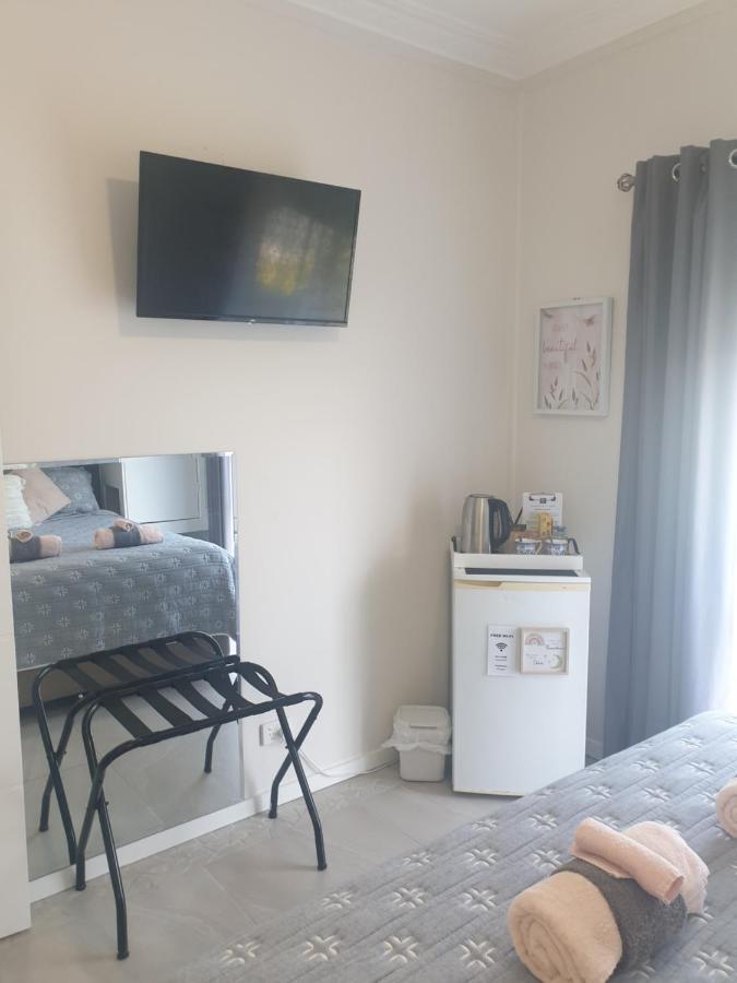 Guesthouse On Regent Bed & Breakfast Caloundra Exterior foto